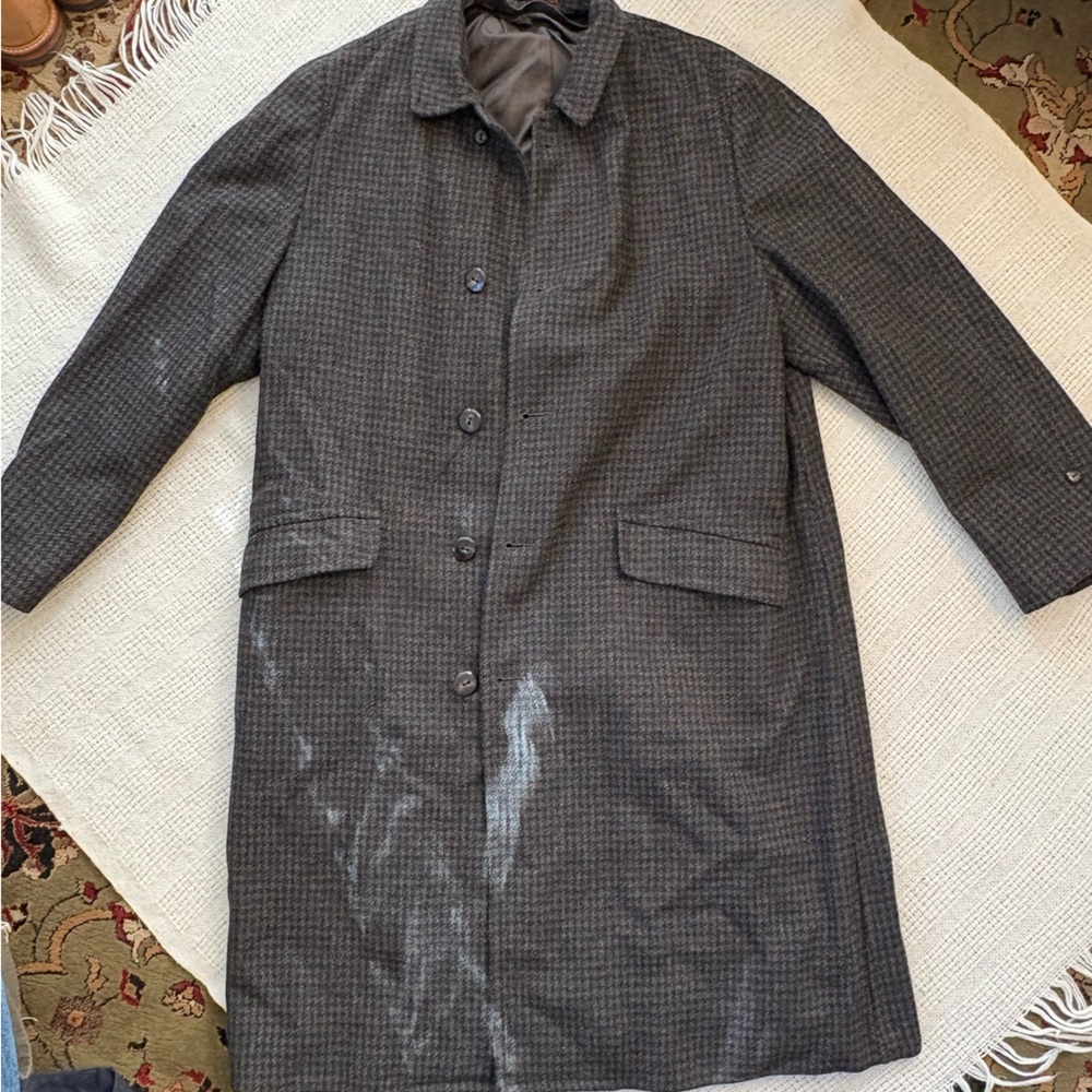 Houndstooth overcoat